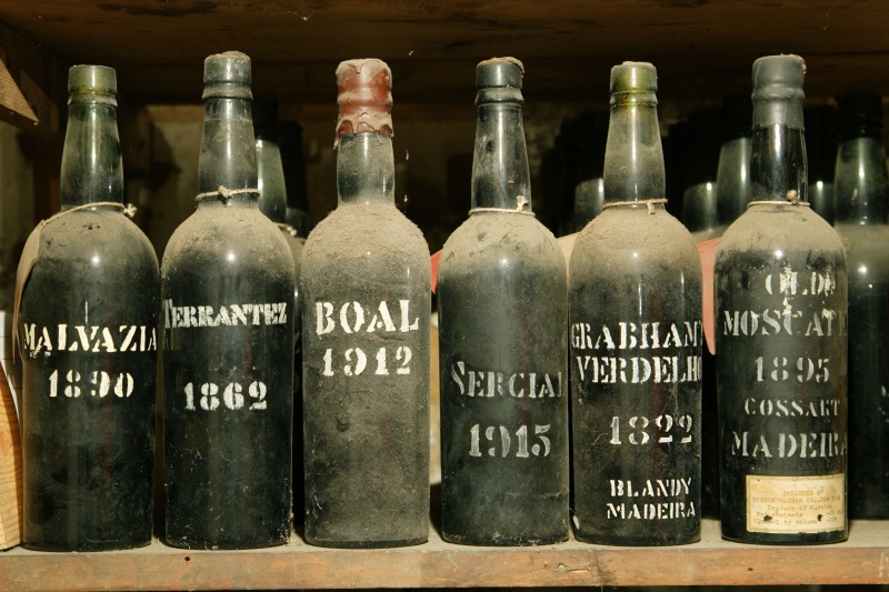 Name:  VintageBottles-Photo-credit-to-Associacao-de-Promocao-da-Madeira.jpg
Views: 1354
Size:  178.5 KB