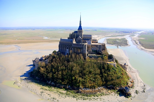 Name:  abbaye-mont-saint-michel-d_daguier-cdt50-525x350.jpg
Views: 597
Size:  115.9 KB
