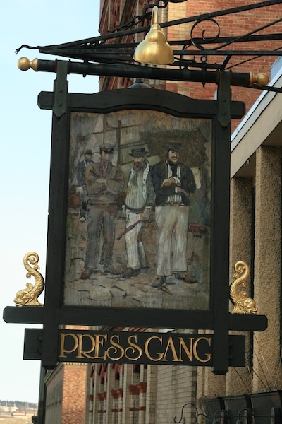 Name:  98d25e45a68c123d66975f92a7821bfd--shop-signage-british-pub.jpg
Views: 51247
Size:  101.4 KB