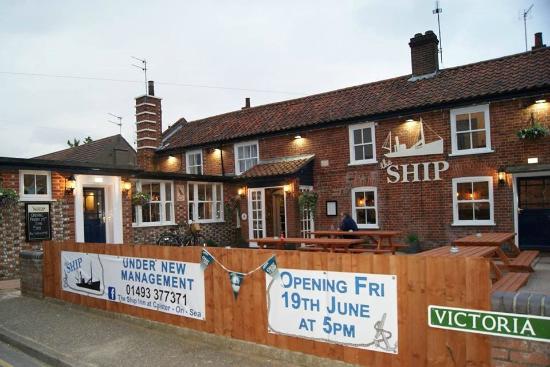 Name:  the-ship-inn.jpg
Views: 29101
Size:  40.0 KB