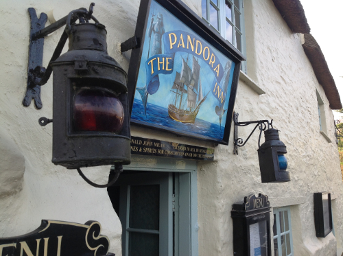 Name:  pandora_inn_mylor_falmouth_tweed_pig_1.JPG
Views: 3341
Size:  203.1 KB