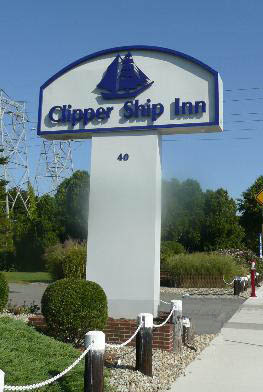 Name:  clipper-ship-inn.jpg
Views: 1870
Size:  51.6 KB