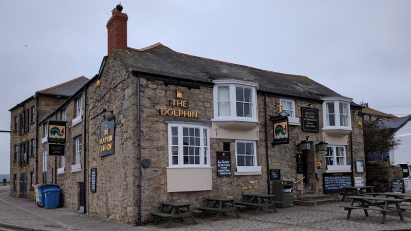 Name:  Dolphin_Inn_-Feature.jpg
Views: 1377
Size:  133.2 KB