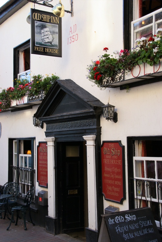 Name:  Old_Ship_Inn_-_Old_Fore_Street_-_Sidmouth_Devon_2010.jpg
Views: 24635
Size:  170.7 KB