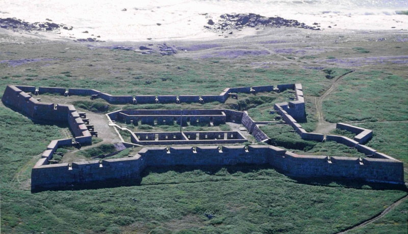 Name:  Churchill_Fort_Prince_of_Wales_1996-08-12.jpg
Views: 10488
Size:  189.1 KB