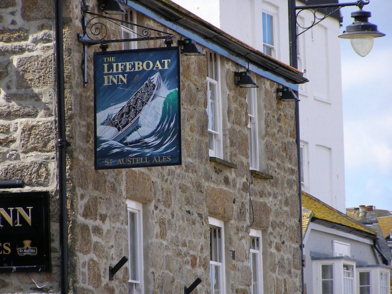 Name:  the-lifeboat-inn-eat-drink-bars-pubs-large.jpg
Views: 15966
Size:  216.0 KB