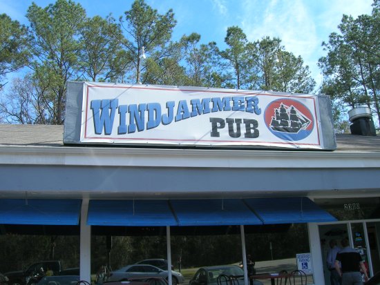 Name:  windjammer-pub.jpg
Views: 1405
Size:  61.8 KB