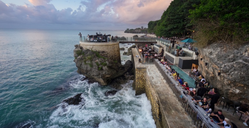 Name:  Rock-Bar-at-Ayana-Resort-in-Bali.jpg
Views: 1208
Size:  147.6 KB