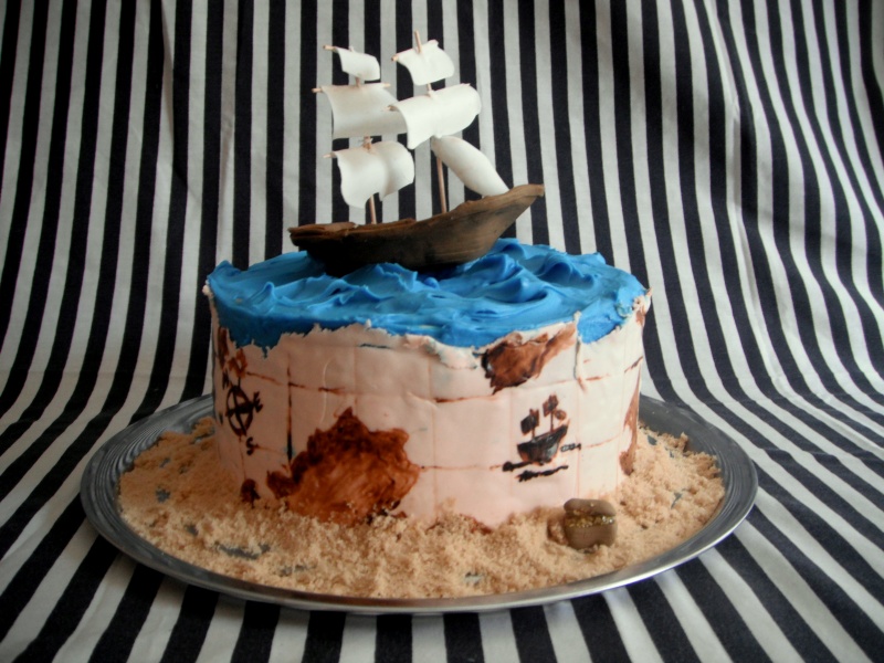 Name:  sailing-ship-cake.jpg
Views: 479
Size:  184.3 KB