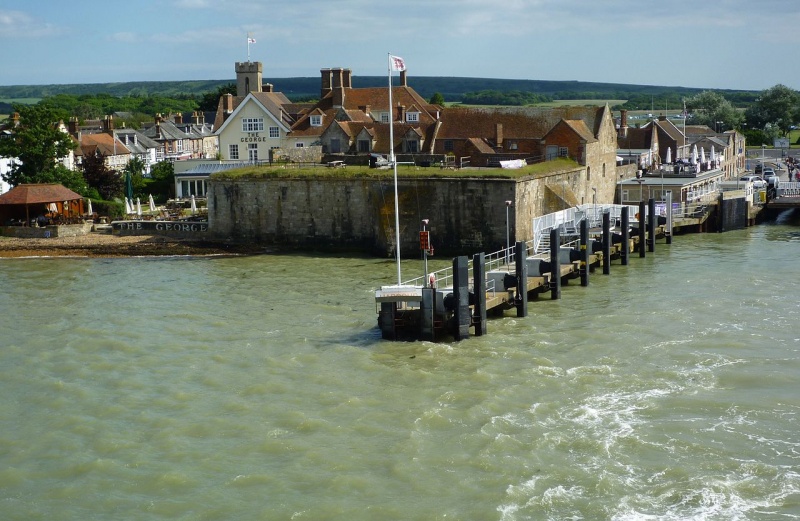 Name:  1280px-Yarmouth_-_Harbour_with_Castle.jpg
Views: 5440
Size:  175.0 KB