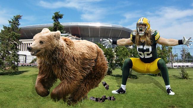 Name:  2010Packers_Matthews-hunting-bear.jpg
Views: 470
Size:  54.5 KB