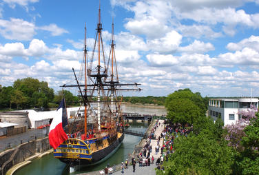 Name:  Chantier-de-l-Hermione-Rochefort_ficheoi.jpg
Views: 752
Size:  33.3 KB